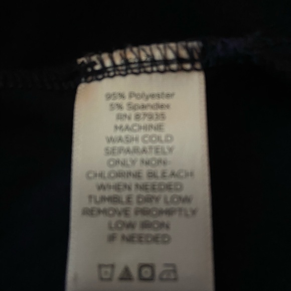 Woman’s Jacket - Picture 4 of 4